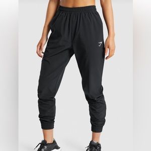 GYMSHARK- Size S Training Woven Joggers (Black)
